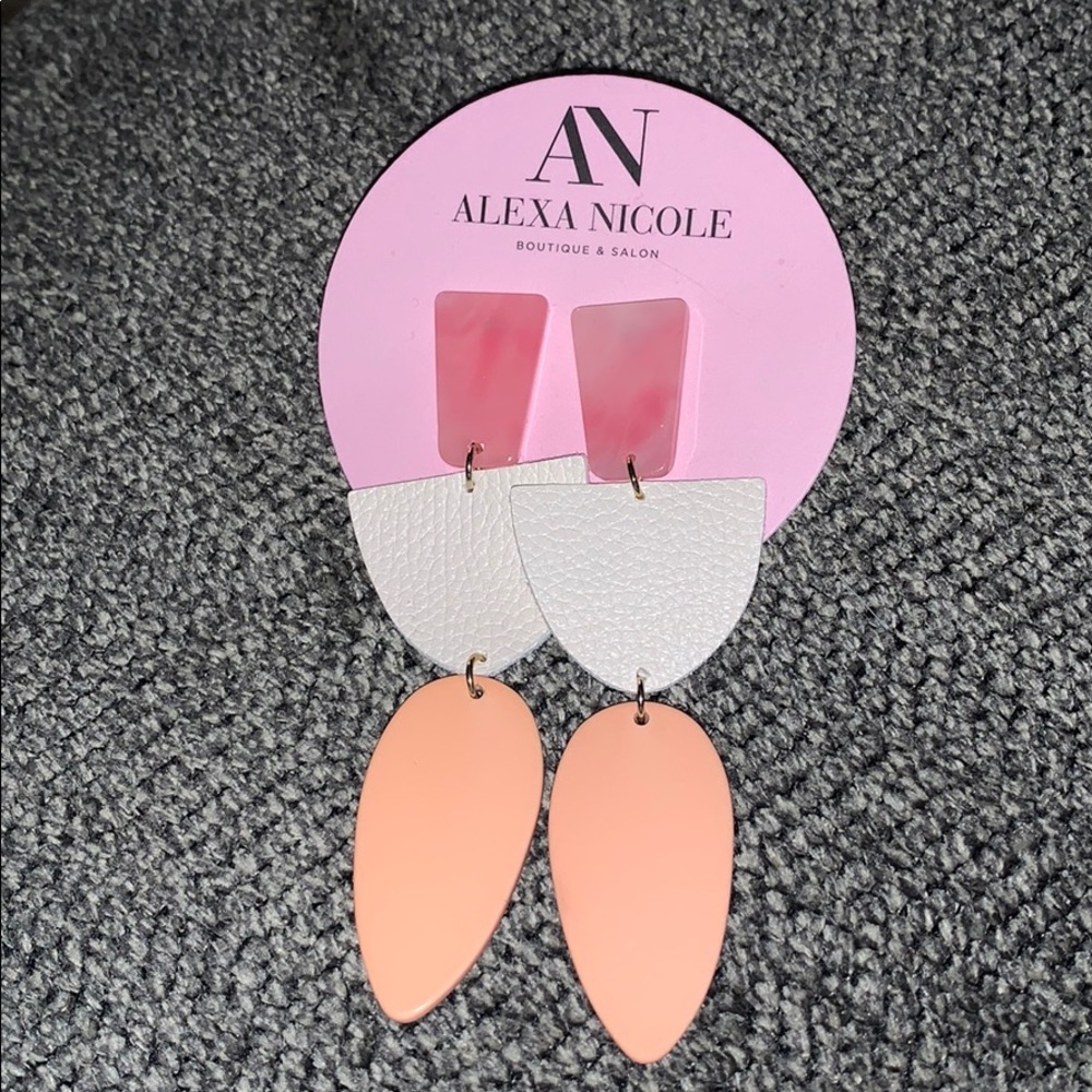 🦄 EARRINGS